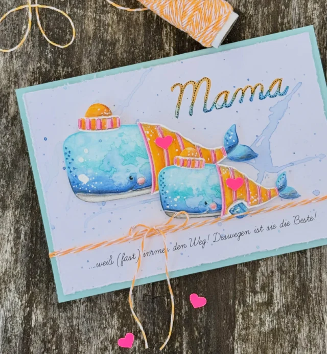 Endlich kam@ich dazu diese süßen Wale von @creative.depot zu Colorieren ❤️ mir fiel dazu direkt diesen Spruch für eine Muttertagskarte ein und hab ihn schnell am Computer ausgedruckt 🥰 Mama weiß doch eigentlich (fast) immer wohin es geht 😅

Die Wale sind wild mit den Aquarellstiften ausgemalt und mit den Polychromos von @fabercastelldeutschland noch verfeinert 🥰 ich liebs 🥰

Meine verwendeten Farben findet ihr auf dem vorletzten Bild… einfach rüberwischen 😅

#muttertag #mother #mum #wertschatz #creativedepot